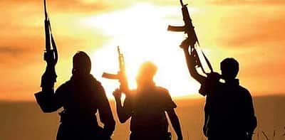 முற்பகல் செய்யின்...| பாகிஸ்தான் தலிபான் என்கிற பயங்கரவாத அமைப்பு குறித்த தலையங்கம்