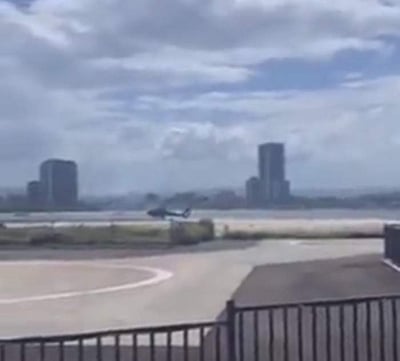 2 ஹெலிகாப்டா்கள் நேருக்குநேர் மோதி விபத்து: 4 பேர் பலி