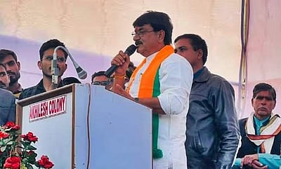 பாஜகவில் சேருங்கள் இல்லாவிட்டால் புல்டோசர் வரும்: காங்கிரஸ் உறுப்பினர்களுக்கு பாஜக அமைச்சர் மிரட்டல்