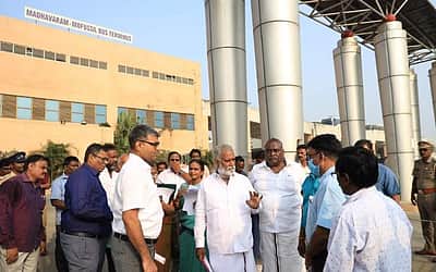 மாதவரம் பேருந்து நிலையத்தில் அமைச்சர் சேகர்பாபு ஆய்வு