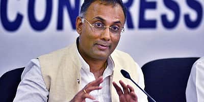 ஈரோடு கிழக்கில் கண்டிப்பாக வெற்றி பெறுவோம்:  தினேஷ் குண்டுராவ்