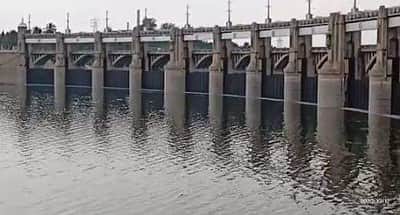 மேட்டூா் அணைக்கு நீா்வரத்து மேலும் சரிவு