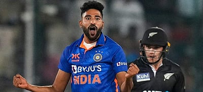 ஐசிசி ஒருநாள் அணியில் இரு இந்திய வீரர்கள்!