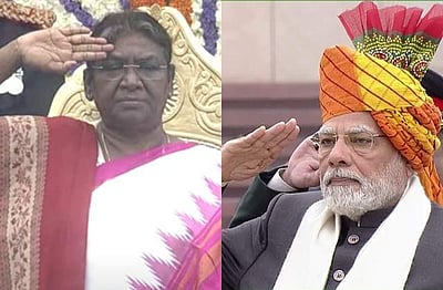 ஒடிசா புடவையில் திரெளபதி முர்மு! ராஜஸ்தான் தலைப்பாகையுடன் மோடி!