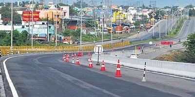 வேகமாக தயாராகி வரும் சென்னை - பெங்களூரு அதிவிரைவுச் சாலை
