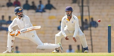 ரஞ்சி கோப்பை: ஜடேஜா அணியை வீழ்த்திய தமிழ்நாடு!