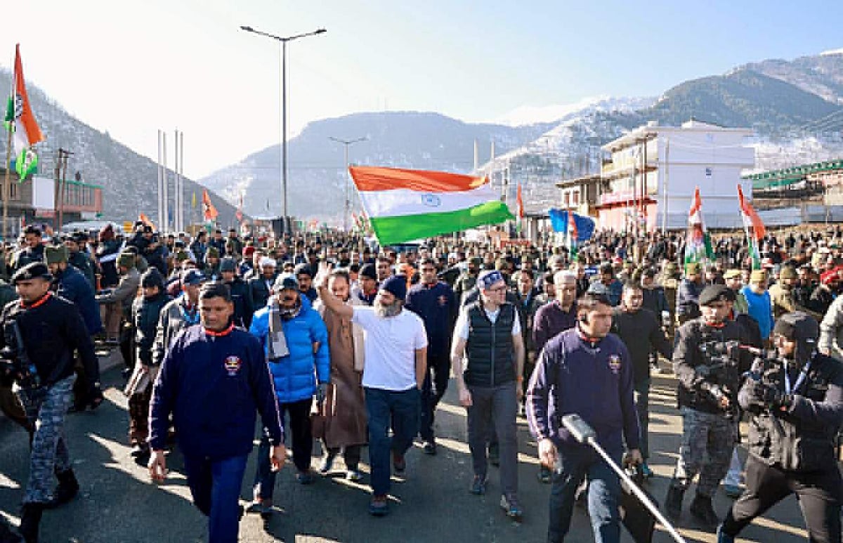 ராகுலின் நடைப்பயணத்தில் இணைந்த மெகபூபா முஃப்தி!