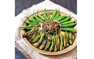 ஸ்ட்ஃப்டு மிளகாய்