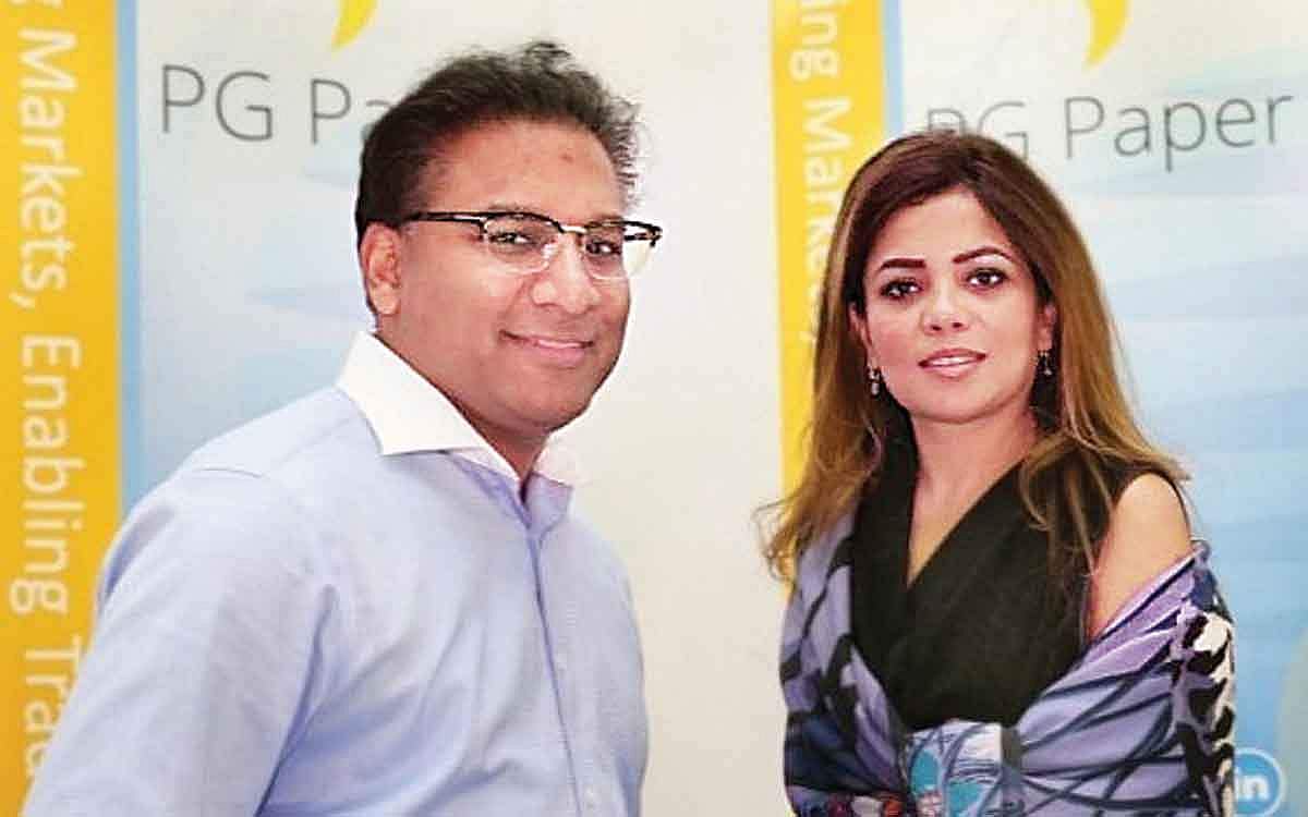 கணவருக்கு ரூ.1.5 கோடி சம்பளம் கொடுத்த மனைவி!