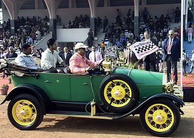 ஸ்டேட்ஸ்மேன் விண்டேஜ் மற்றும் கிளாசிக் கார் பேரணி - புகைப்படங்கள்