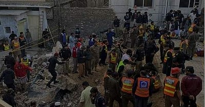 பெஷாவர் மசூதி குண்டு வெடிப்பு: பலி எண்ணிக்கை 46 ஆக உயர்வு