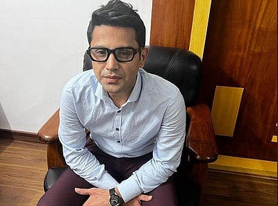 மூதாட்டி மீது சிறுநீர் கழிக்கவில்லை.. குற்றம்சாட்டப்பட்டவர் எடுத்த யு-டர்ன்