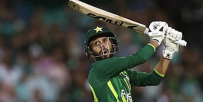 முதல் ஒருநாள்: பாகிஸ்தான் துணை கேப்டனுக்கு அணியில் இடமில்லை!