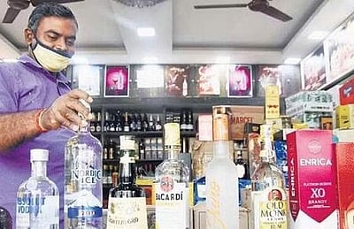 தமிழ்நாட்டில் மது விலைகள் உயருகின்றன!