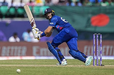 உலகக் கோப்பையில் இங்கிலாந்துக்காக அதிக ரன்கள் குவித்த ஜோ ரூட்!