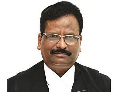 மணிப்பூர் உயர்நீதிமன்ற தலைமை நீதிபதி இடமாற்றம்!
