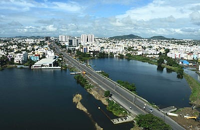 சதுப்பு நிலங்களை ஆக்ரமித்த சட்டவிரோத கட்டடங்கள்: சிஏஜி எச்சரிக்கை