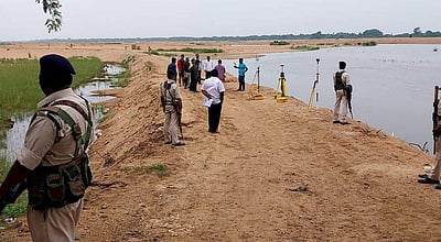 திருக்காட்டுப்பள்ளி அருகே கொள்ளிடத்தில் அமலாக்கத்துறை சோதனை