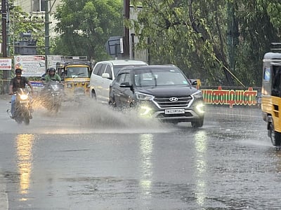 வடகிழக்குப் பருவமழை 3 நாள்களில் தொடங்கும்