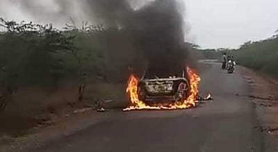 காரில் எரிந்த நிலையில் தொழிலதிபர்: விசாரணையில் திடுக்கிடும் தகவல்!