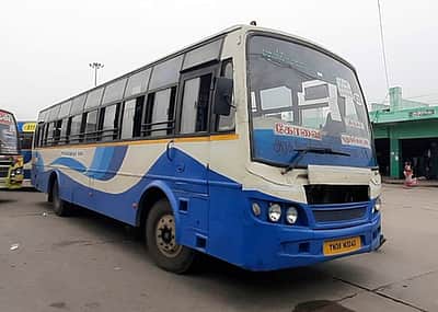 பழனியில் 2 அரசுப் பேருந்துகள் ஜப்தி