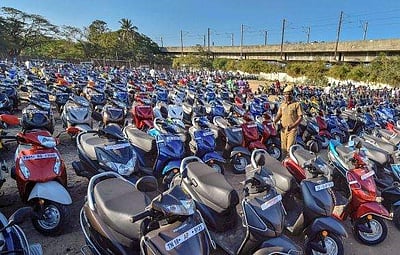 'இருசக்கர வாகன விற்பனை அடுத்த 9 ஆண்டுகளில் இரு மடங்காகும்'