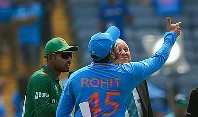 இந்தியாவுக்கு எதிராக டாஸ் வென்ற வங்கதேசம் பேட்டிங்!