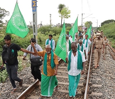 நாடு முழுவதும் மார்ச் 10-ல் விவசாயிகள் ரயில் மறியல்