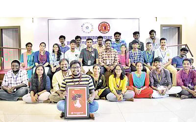 கற்போம்; கற்பிப்போம்!