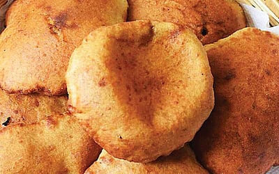 நேந்திரப்பழ பூரி