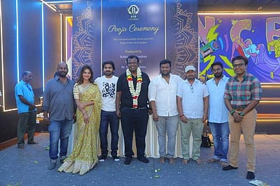 அதுல்யா ரவி - வைபவ் இணையும் படத்தின் பூஜை!