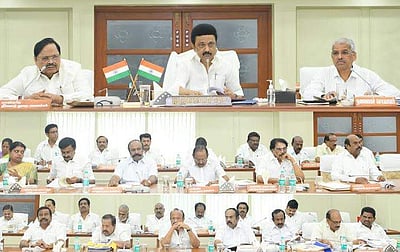 மீண்டும் மஞ்சப்பை: பிளாஸ்டிக் பயன்பாட்டைக் குறைக்க வேண்டும் - மு.க.ஸ்டாலின்