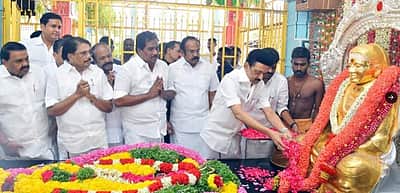 முத்துராமலிங்கத் தேவர் நினைவிடத்தில் முதல்வர் ஸ்டாலின் மரியாதை
