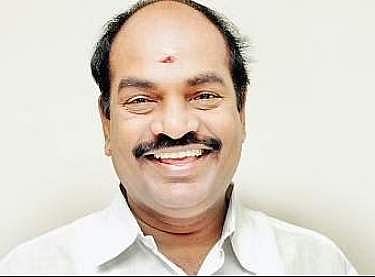 ஜெகத்ரட்சகன் எம்.பி.க்கு தொடா்புடைய 50 இடங்களில் வருமான வரித் துறை சோதனை