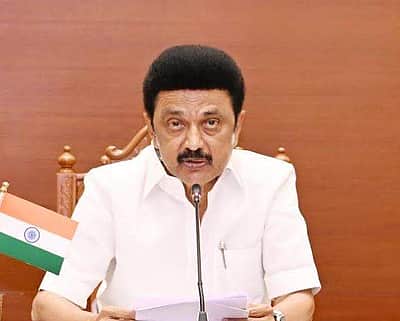 சென்னை நாவலூரில் நாளை(அக். 19) முதல் சுங்கக் கட்டணம் இல்லை: முதல்வர் அறிவிப்பு