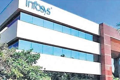 மாதத்தில் 10 நாள்களாவது அலுவலகத்திற்கு வர வேண்டும்: இன்ஃபோசிஸ்