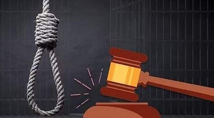 ஊசலாடும் எட்டு உயிர்கள்! 