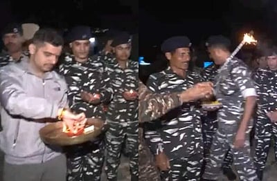 எல்லையில் தீபாவளி கொண்டாடிய சிஆர்பிஎஃப் வீரர்கள்!