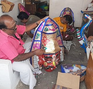 பழனியில் இன்று சூரசம்ஹாரம்;  12 மணி வரை மட்டுமே பக்தர்கள் மலையேற அனுமதி