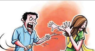 உ.பி.: இளம்பெண் மீது அமில வீச்சு