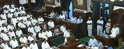 மறைந்த முன்னாள் உறுப்பினர்களுக்கு பேரவையில் இரங்கல்!