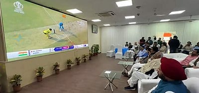 காங்கிரஸ் தலைமையகத்தில் உலகக் கோப்பை இறுதிப்போட்டி!