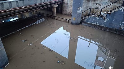 கோவையில் கனமழை: வெள்ளத்தில் மூழ்கிய சாலைகள்!