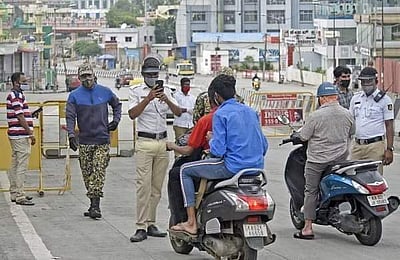 சென்னையில் வாகனங்களுக்கான வேகக்கட்டுப்பாடு அமல்: விதியை மீறுபவர்களுக்கு அபராதம் எவ்வளவு தெரியுமா?