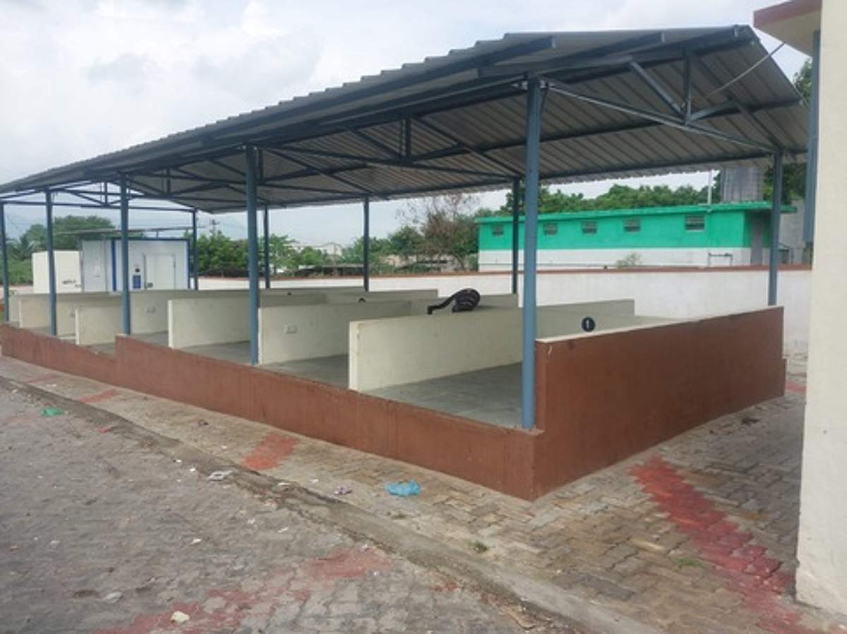 முழுமையான செயல்பாட்டுக்கு வராத வேடசந்தூா் உழவா் சந்தை