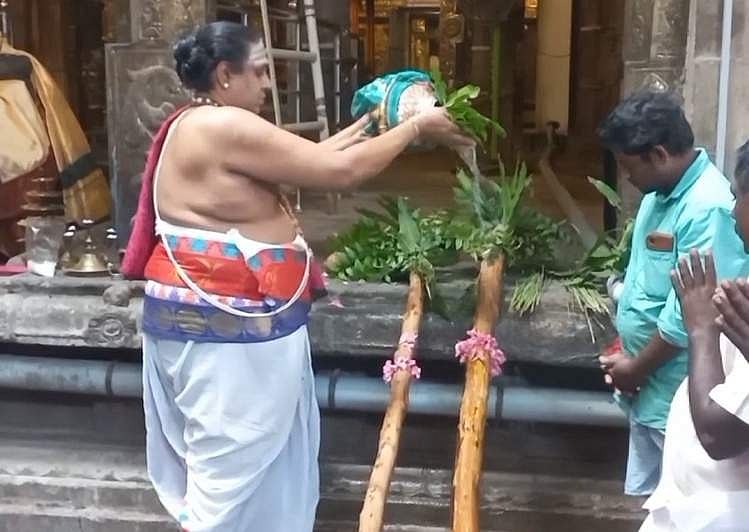 திருநள்ளாறு கோயிலில் சனிப்பெயர்ச்சி பந்தக்கால் முகூர்த்தம்!