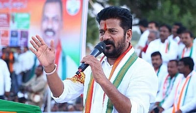 சந்திரசேகர ராவுக்கு சிறையில் இரு படுக்கையறை வசதி அளிக்கப்படும்: ரேவந்த் ரெட்டி பேச்சு