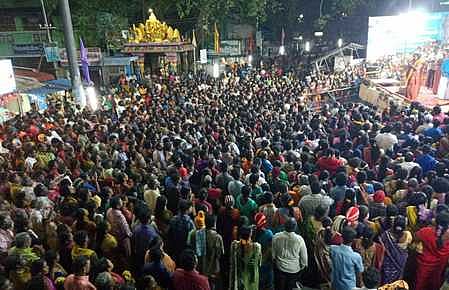 கிரிவலம் செல்ல திருவண்ணாமலையில் குவியும் லட்சக்கணக்கான பக்தர்கள்!