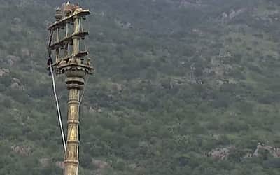 திருவண்ணாமலையில் ஒளிரும் மகாதீபம் - புகைப்படங்கள்