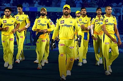 8 வீரர்களை விடுவித்த சிஎஸ்கே அணி! 